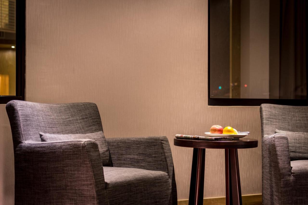 טאינאן Jai Chateau Hotels & Hostels מראה חיצוני תמונה