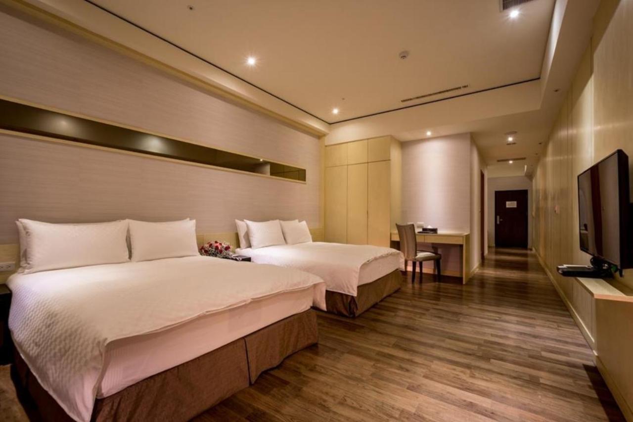 טאינאן Jai Chateau Hotels & Hostels מראה חיצוני תמונה