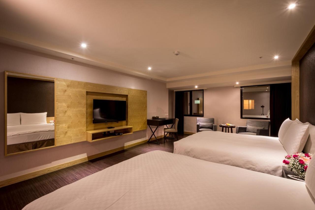 טאינאן Jai Chateau Hotels & Hostels מראה חיצוני תמונה