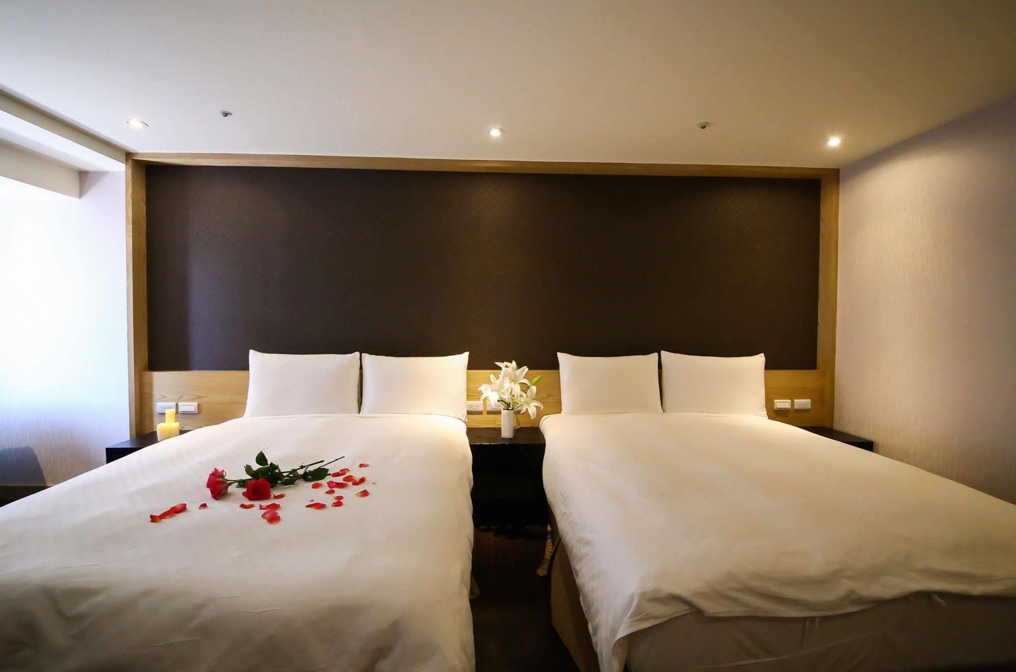טאינאן Jai Chateau Hotels & Hostels מראה חיצוני תמונה